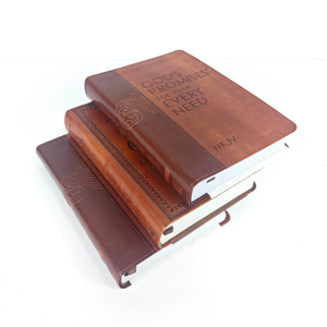 Tùy chỉnh A5 <span class=keywords><strong>PU</strong></span> Nhật Ký máy tính xách tay da với Debossed Bìa logo và vàng lá tem nhiệt RÀNG BUỘC - Product Image 1