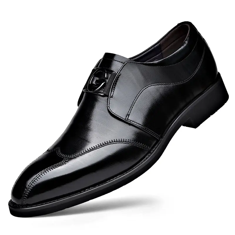 Men's casual business leather shoes. embroidered pointed toe business casual leather shoes