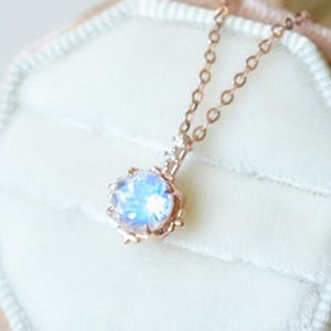 Collier en argent sterling avec pierre de lune, forme ronde, plaqué or rose S925, bijoux arc-en-ciel, bijoux de haute qualité fabriqués en usine - Product Image 3