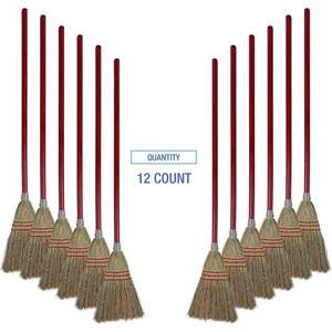 Balai de nettoyage de hall Boardwalk 39 pouces en fibre de maïs rouge avec poils en métal et en PET, manche en plastique, longueur totale 120 cm - Product Image 1