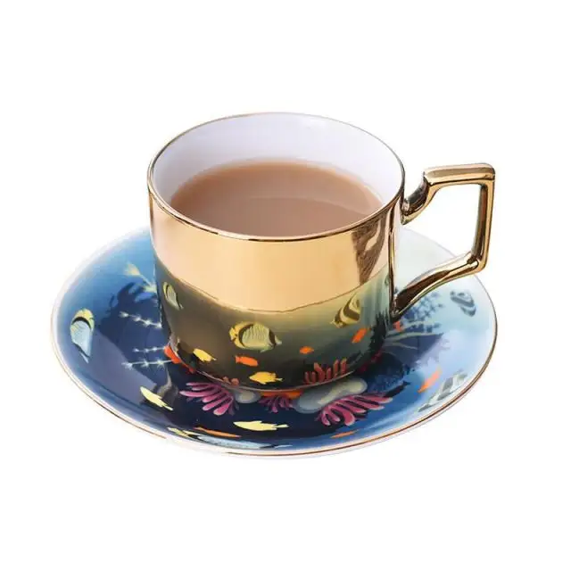 Design personalizzato in ceramica modello animale 3D porcellana specchio riflessione Set da caffè tazza da tè e piattino
