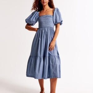 เดรสลำลองผ้าฝ้าย 100% ลายดอกไม้ ความยาวปานกลางสำหรับฤดูร้อน พร้อมลายปักฉลุและลูกไม้ - Product Image 1