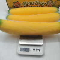 Jouets Squishies Banane Cadeau Doux à Presser Mini Jouets Anti-Stress à Remontée Lente Jouets Sensoriels en PU Vente en Gros