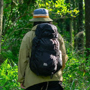 Sac à dos <span class=keywords><strong>de</strong></span> voyage pliable ultra-léger 35L en nylon <span class=keywords><strong>avec</strong></span> fermeture éclair, multifonctionnel pour la randonnée et l'escalade en extérieur, vente en gros - Product Image 5