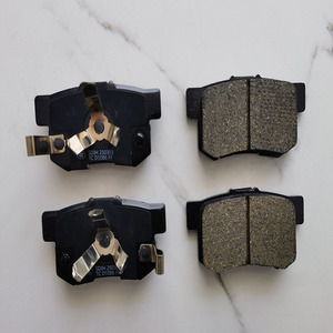 Piezas de alto rendimiento, piezas de coche, pastillas de freno traseras de cerámica de alta calidad D1086 43022S9A010 06430S9A010 para <span class=keywords><strong>Honda</strong></span> <span class=keywords><strong>CRV</strong></span> <span class=keywords><strong>2004</strong></span> - Product Image 3