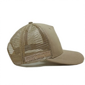 Gorra Trucker Personalizada al por Mayor, 5 Paneles, Color Caqui, Malla Trasera, Cierre a Presión, con Logotipo Personalizado, Perfil Medio, Estructurada, Precurvada - Product Image 3