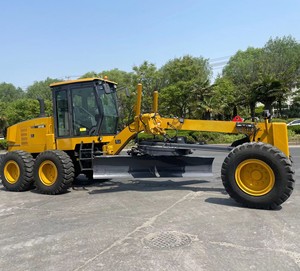 Новый дорожно-строительный грейдер GR180 мощностью 180 л.с. с передним отвалом и рыхлителями для общего назначения - Product Image 4