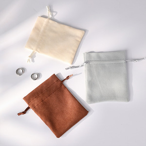Bolsa de tela de gamuza flocada de doble cara QIAN LI para guardar joyas - Product Image 1
