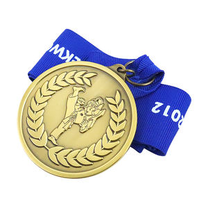 Médaille de récompense personnalisée, trophée, médaille de kung-fu, souvenir doré, médaille ronde en forme de taekwondo, médaille dure prête à l'emploi - Product Image 2