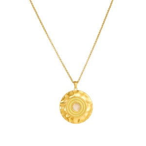 European American Style Retro Round Gold Plated Stainless Steel Pendant Box Chain Clavicle Necklace - Product Image 5
