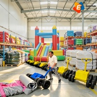 Machine à rouler les tapis de moquette de 600 kg à chargement facile avec 8 roues antidérapantes pour les entreprises de location