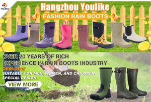 Bottes de pluie courtes et légères imperméables en néoprène et caoutchouc pour hommes YL3601, idéales pour le camping, l'entretien des pelouses, le jardinage et les travaux de jardin. - Product Image 6