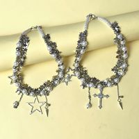 Collier à pampilles étoilées en perles pour femme, style subculture du commerce extérieur, chaîne de clavicule avec pendentif croix au design de niche