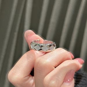 Anillo Geométrico de Plata de Ley S925 con Circonita, Estilo Lujoso, Simple, Medieval, Vintage, con Incrustaciones de Diamantes, Diseño Ovalado, Personalizado - Product Image 4