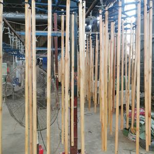 Poste <span class=keywords><strong>de</strong></span> <span class=keywords><strong>madera</strong></span>, palo <span class=keywords><strong>de</strong></span> estaca <span class=keywords><strong>de</strong></span> caña, caña <span class=keywords><strong>de</strong></span> pescar, mango <span class=keywords><strong>de</strong></span> <span class=keywords><strong>madera</strong></span> barnizado <span class=keywords><strong>para</strong></span> <span class=keywords><strong>escoba</strong></span> y fregona, palo <span class=keywords><strong>de</strong></span> <span class=keywords><strong>escoba</strong></span> <span class=keywords><strong>de</strong></span> <span class=keywords><strong>madera</strong></span>, <span class=keywords><strong>escoba</strong></span> <span class=keywords><strong>de</strong></span> uso doméstico - Product Image 4