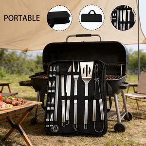 Ensemble de 18 ustensiles de <span class=keywords><strong>barbecue</strong></span> portables en acier inoxydable avec étui, pinces et spatules robustes pour camping et grillades en extérieur - Product Image 5