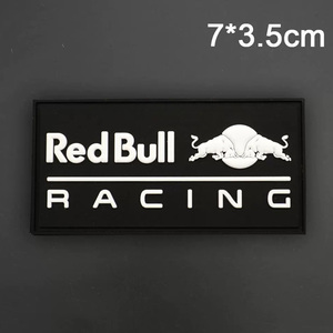 定制3D软聚氯乙烯标志热压机压花橡胶硅胶钩环聚氯乙烯贴布铁，用于服装标志橡胶贴片 - Product Image 2