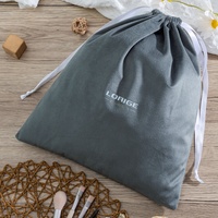 Pochette de luxe personnalisée en velours pour bougie cosmétique sac d'emballage cosmétique cadeau poussière de velours à cordon personnalisé