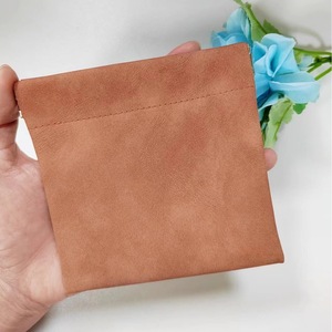 กระเป๋าใส่ไม้กอล์ฟหนัง PU สีขาวสีแดงสีฟ้าสินค้าบรรจุภัณฑ์และการพิมพ์ที่มองเห็นได้ชัดเจน - Product Image 2