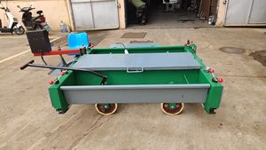 Pavé de voie en caoutchouc 2500mm asphalte monté sur camion <span class=keywords><strong>bitume</strong></span> machine d'épandage de voie en plastique pour aire de jeux - Product Image 3