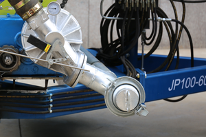 Gearbox irrigatiesysteem met sproeier, slangrol, pomp en afstandsbediening, 75mm diameter, metaal, voor landbouwgebruik - Product Image 3