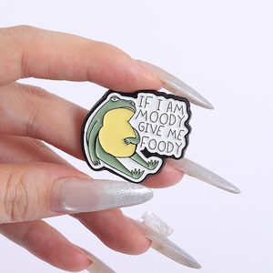 Moody Frog esmalte Pin si soy Moody Give Me Foody lindo broche de rana insignia de solapa divertido regalo de joyería para amigos al por mayor - Product Image 4