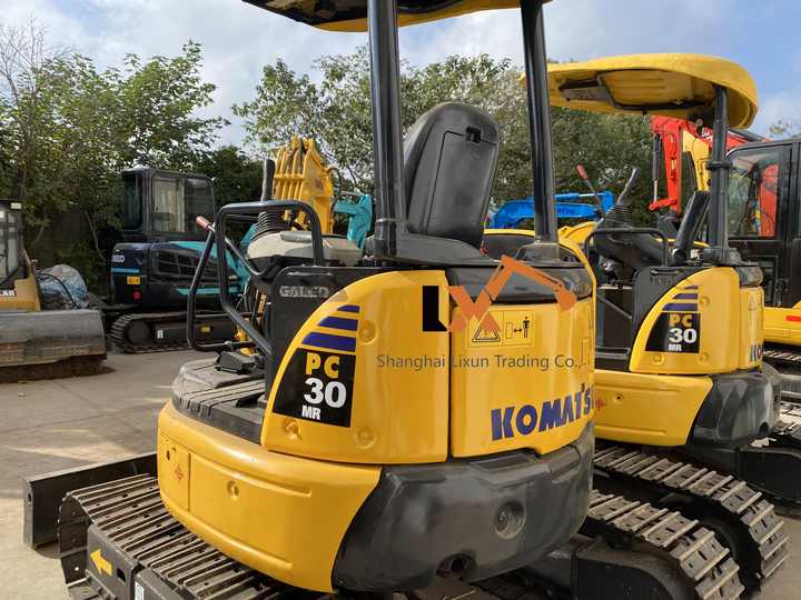 3 tons used mini excavator KOMATSU PC30 advanced hydraulic system high ...