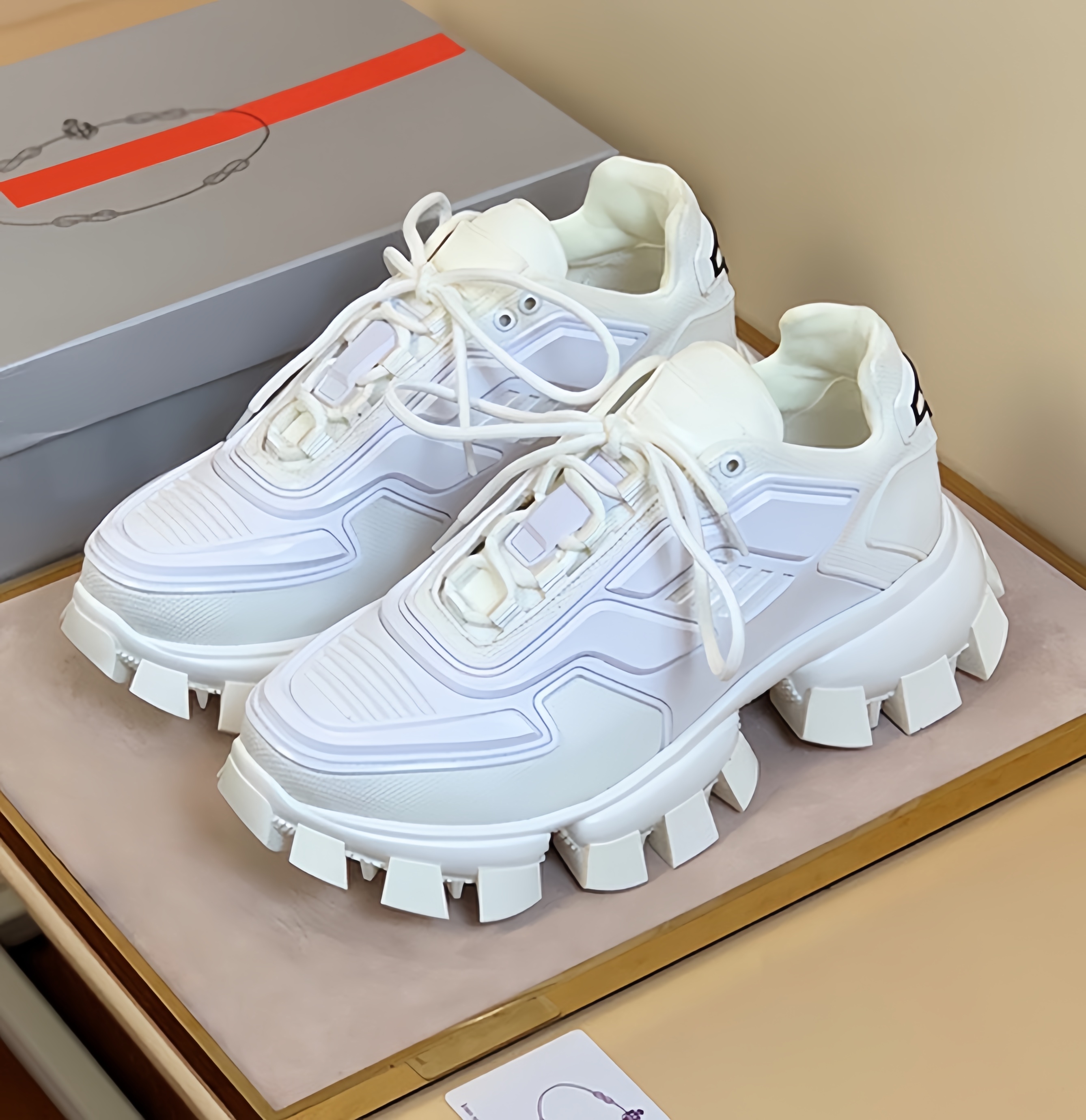 Bianco