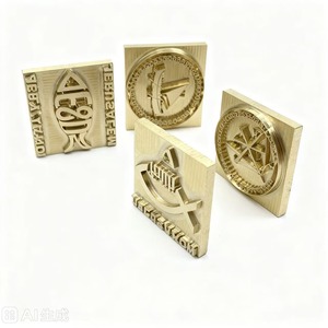 Matrice de marquage à chaud en cuivre gravée avec précision pour le marquage du cuir, du papier, du plastique, du bois et l'embossage de gâteaux - Product Image 1