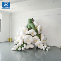 Modèle de pagode gonflable géante blanche personnalisée en forme de fleur pour événements en plein air, publicité dans les parcs, décoration florale gonflable