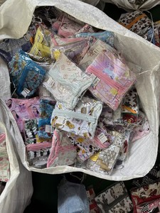 Caja Misteriosa West RTS: Conjunto de Mono con Cremallera y Manga Larga con Estampado de Granja Occidental de Bambú <span class=keywords><strong>para</strong></span> Bebés, Caja Sorpresa de Bodys - Product Image 4