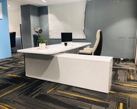 Blanc moderne de luxe PDG Président Directeur général incurvé ouvert en forme de L avec bureau de retour