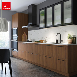 Alland - Gabinetes de Cocina Modulares de Madera Maciza de Nogal Alemanes de Diseño Integral con Encimera de Cuarzo para Uso en Comedor, Refrigerador y Microondas - Product Image 4