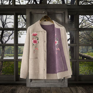 Cárdigan bordado Floral Vintage de otoño, suéter acolchado grueso de invierno para mujeres mayores de mediana edad, abuelas tejidas por mamá - Product Image 3