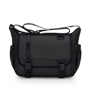 Bolso Bandolera de Negocios Personalizado para Hombre, Impermeable, para Exteriores, de un Solo Hombro, Casual, con Cierre de Cremallera - Product Image 4