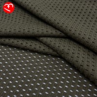 Tissu léger de maille de polyester de la maille 120gsm d'impression de filet russe ignifuge et respirable pour l'usage tactique