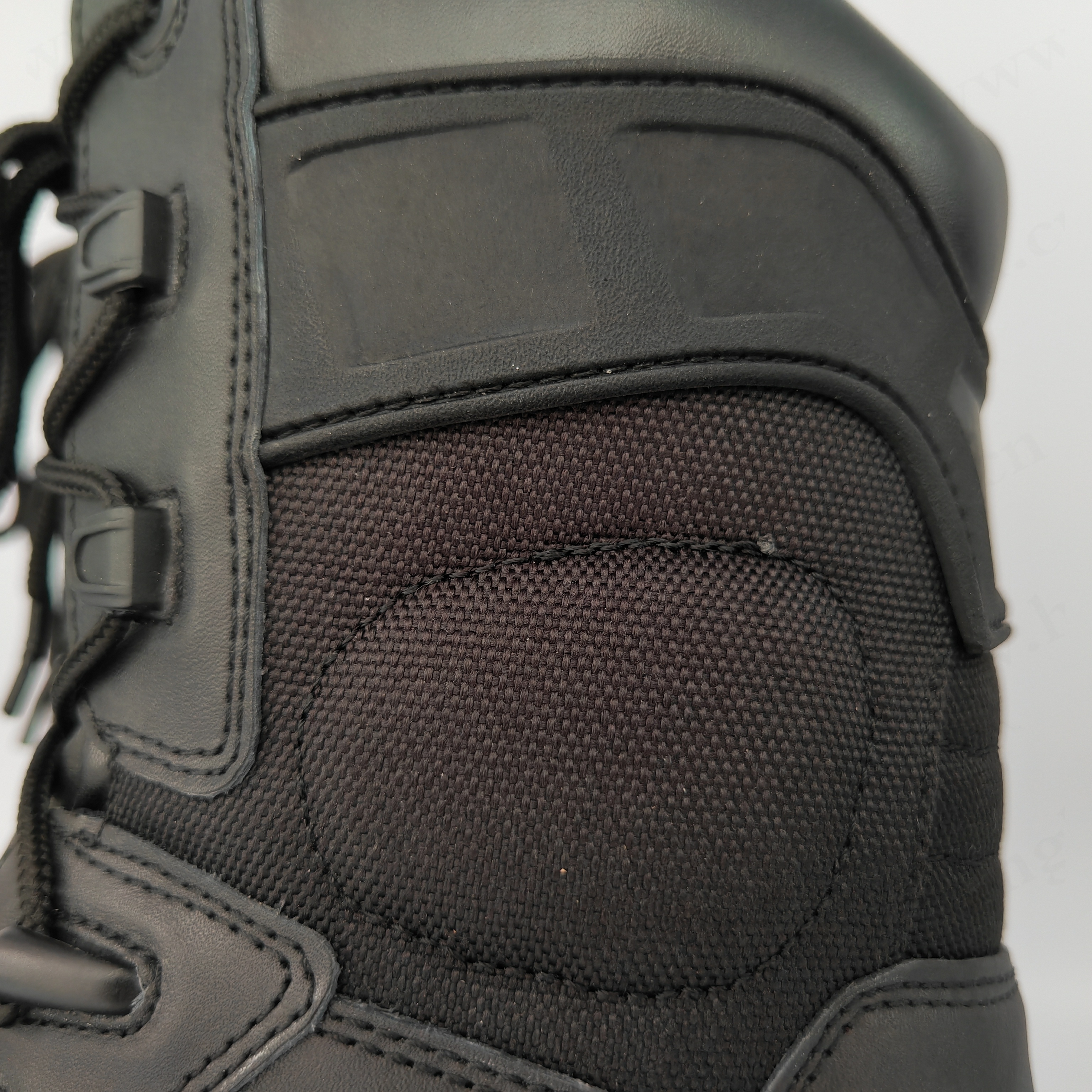 LLJ,anti-shock strong grip PU+rubber sole combat boots outdoor hiking anti-tear tactical boots for sale HSM016