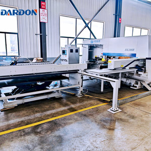 Máquina Láser de Fibra de 30T y 3000W con Roscado Automático M3-M6, 32 Estaciones, Alta Velocidad de 110m/min para Fabricación de Metales - Product Image 3