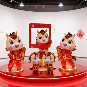Ticari Yılbaşı Dekorasyonu CNY 2026 Dekoratif Fiberglas At Heykeli Alışveriş Merkezi ve Otel Dekorasyonları İçin - Product Image 6