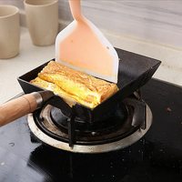 Poêle à omelette japonaise Tamagoyaki en fonte pour petit-déjeuner de cuisine à l'huile pré-assaisonnée