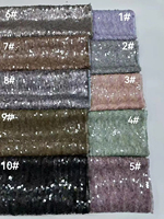 Tissu en dentelle à sequins souples 9 mm avec broderie lourde pour robe de mariée et d'anniversaire