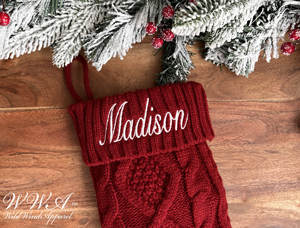 Achat en gros <span class=keywords><strong>de</strong></span> décorations <span class=keywords><strong>de</strong></span> Noël, chaussettes familiales personnalisées en laine tricotée <span class=keywords><strong>de</strong></span> style broderie pour la maison - Product Image 3