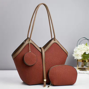 Women's <b>Handbags</b> Shoulder Bag Messenger Bag Single Strap Zipper Closure Soft Diamond Pattern Spring 2026 <b>Medium</b> Elegant Korean - Product Image 6