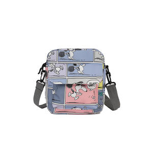 Envío Gratis, Nueva Bolsa de Mensajero de Lona Estampada de Primavera, Bolsa para Teléfono con Gran Capacidad, Moderna y Bonita para Mujer, Estilo Anime - Product Image 1