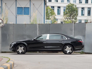 Auto Usado <span class=keywords><strong>Mercedes</strong></span>-Benz Clase <span class=keywords><strong>S</strong></span> <span class=keywords><strong>Maybach</strong></span> <span class=keywords><strong>S</strong></span> <span class=keywords><strong>680</strong></span> <span class=keywords><strong>4matic</strong></span> 2024, Japón, Nigeria, Kerala - Product Image 5