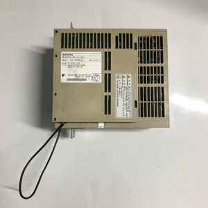 Controlador del eje Y SMT para la máquina de colocación de componentes Hitachi TCM-110 4U240437 - Product Image 2