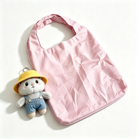 Breloque de sac en peluche personnalisée, pendentif animal en peluche doux, porte-clés avec logo imprimé sur mesure pour accessoire de sac, vente en gros