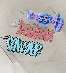 Personalizado <span class=keywords><strong>Polaroid</strong></span> Llavero Letras Llavero Bolsa Escuela Kindergarten Etiqueta Personalizada Acrílico Colorido Bolsa Etiqueta Nombre Etiqueta Fiambrera - Product Image 4