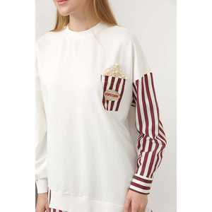 เสื้อคลุมผู้หญิงสีเอครูกรมท่า คอกลม ผ้าถัก ลายป๊อปคอร์นตัดสี สำหรับใส่พักผ่อน - Product Image 1