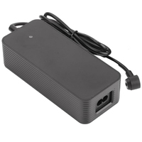 Adaptateur secteur mâle 42V 2A pour chargeur de batterie au lithium de vélo électrique 36V, chargeur de batterie de vélo électrique Escooter avec 5,5 mm x 2,1 mm/2,5 mm